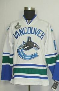Vancouver Canucks 10 johnson white 2011 Stanley Cup