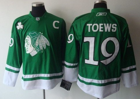 ST PARTYS DAY NHL Chicago Blackhawks 19 Janathan Toews green2 ST PARTYS DAY NHL Chicago Blackhawks 19 Janathan Toews green2