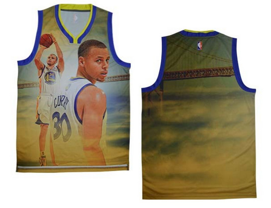 The golden state warriors garage empty at the NBA jerseys（ Moments  version）