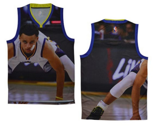 The golden state warriors, garage hands lifted the NBA jerseys（ Moments version）
