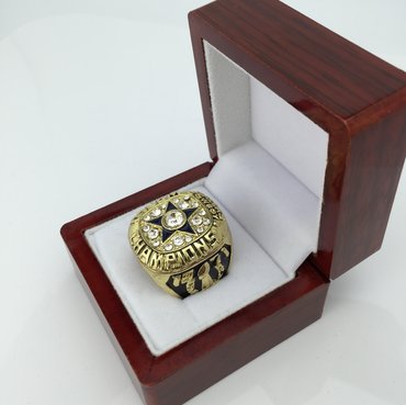 Dallas cowboys championship ring in 1971