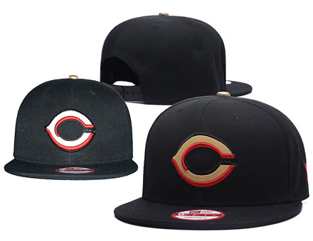 MLB Cincinnati Reds Team Logo Black Reflective Adjustable Hat A13