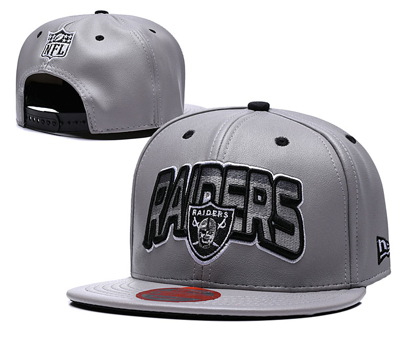 NFL Oakland Raiders Team Logo Black Adjustable Hat 
