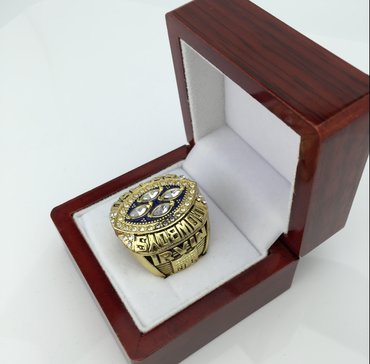 The NFL steel Dallas cowboys championship ring in 1994